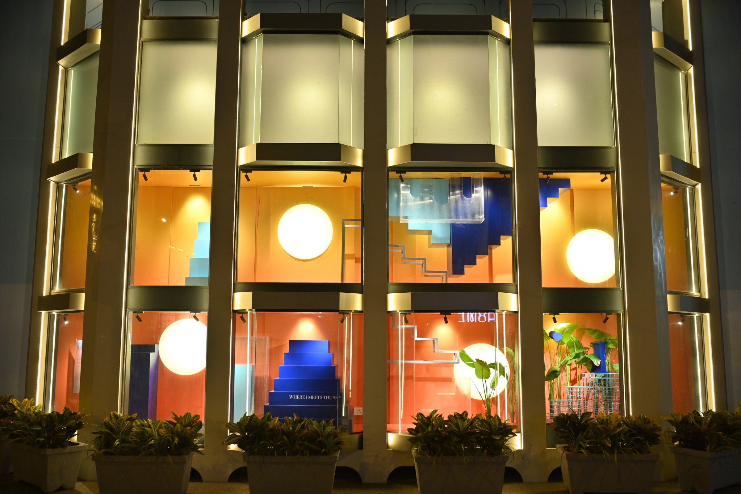 Site branding at The Imperial i