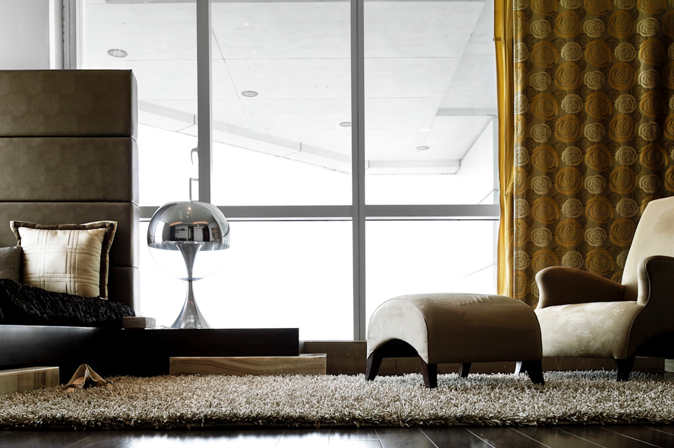 Suite with city light